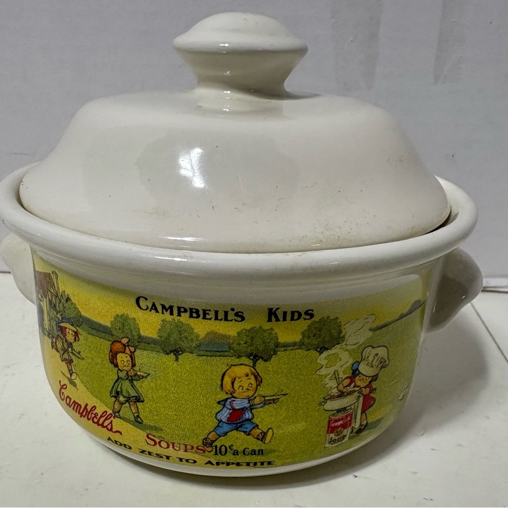 Kids Ceramic Soup Bowl with Lid - White and Yellow